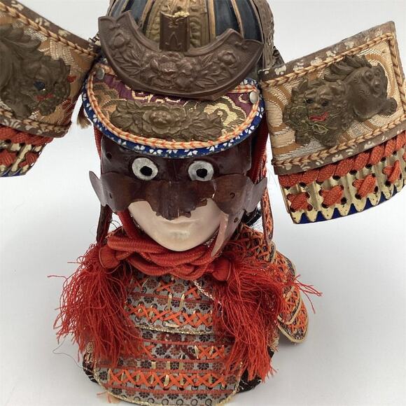 Vintage Japanese Samurai Doll with Kabuto Helmet Showa Era 9”Figure - Picture 4 of 13